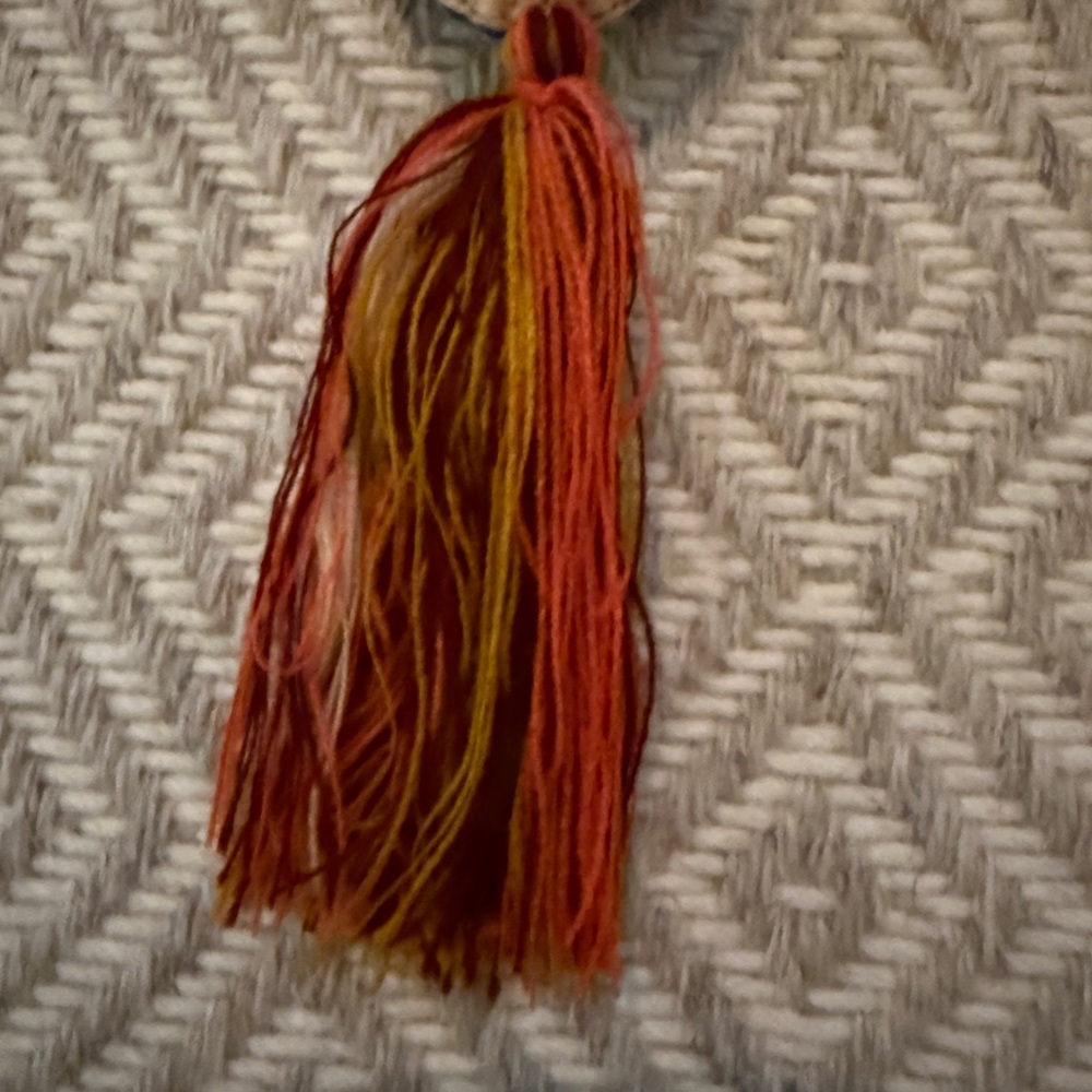 Handcrafted Embroidered Tassel Keychain - Picture 3 of 4